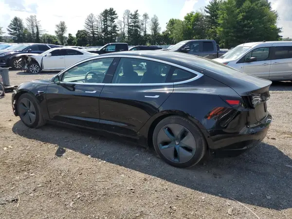 5YJ3E1EB2KF197014 2019 TESLA MODEL 3 - Image 2
