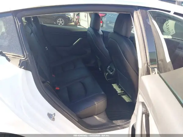 5YJ3E1EB2KF199779 2019 TESLA MODEL 3 - Image 8