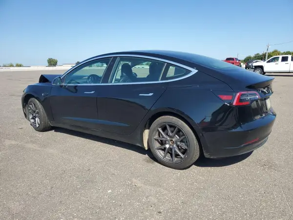5YJ3E1EB2KF208755 2019 TESLA MODEL 3 - Image 2