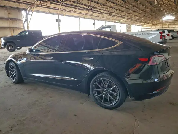 5YJ3E1EB2KF209159 2019 TESLA MODEL 3 - Image 2