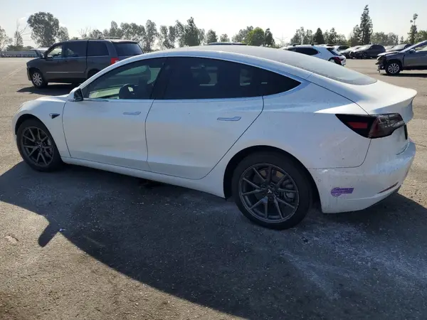5YJ3E1EB2KF359269 2019 TESLA MODEL 3 - Image 2
