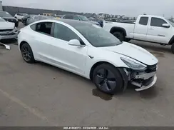 5YJ3E1EB2KF361541 2019 TESLA MODEL 3