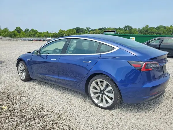 5YJ3E1EB2KF364939 2019 TESLA MODEL 3 - Image 2