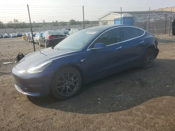 5YJ3E1EB2KF364973 2019 TESLA MODEL 3 - Image 1