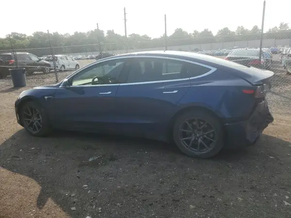 5YJ3E1EB2KF364973 2019 TESLA MODEL 3 - Image 2