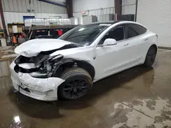 5YJ3E1EB2KF365198 2019 TESLA MODEL 3