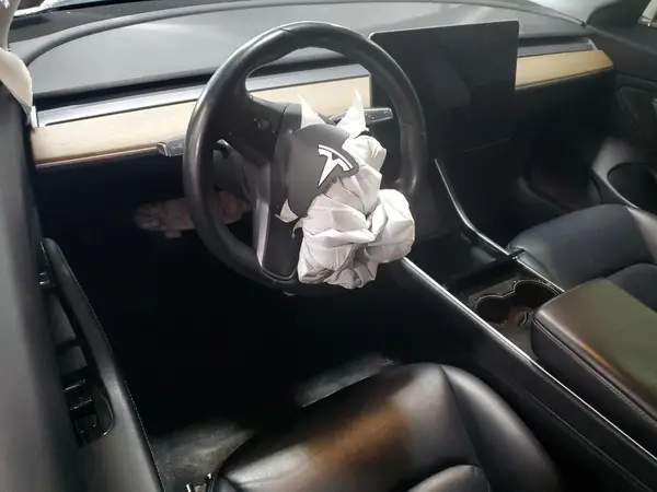 5YJ3E1EB2KF365198 2019 TESLA MODEL 3 - Image 8