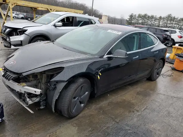 5YJ3E1EB2KF384303 2019 TESLA MODEL 3 - Image 1