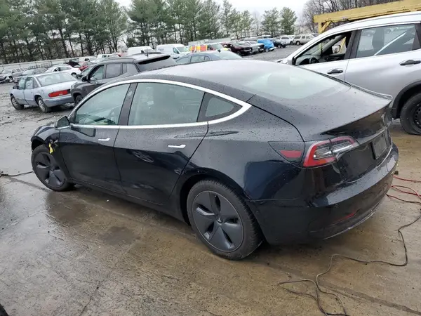 5YJ3E1EB2KF384303 2019 TESLA MODEL 3 - Image 2