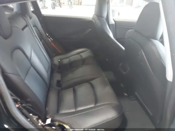 5YJ3E1EB2KF384754 2019 TESLA MODEL 3 - Image 8
