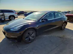 5YJ3E1EB2KF385483 2019 TESLA MODEL 3