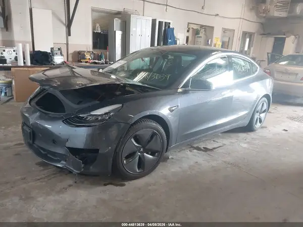 5YJ3E1EB2KF385922 2019 TESLA MODEL 3 - Image 2