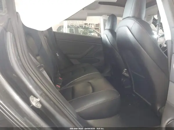 5YJ3E1EB2KF385922 2019 TESLA MODEL 3 - Image 8