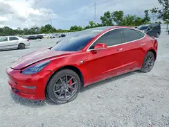 5YJ3E1EB2KF387217 2019 TESLA MODEL 3
