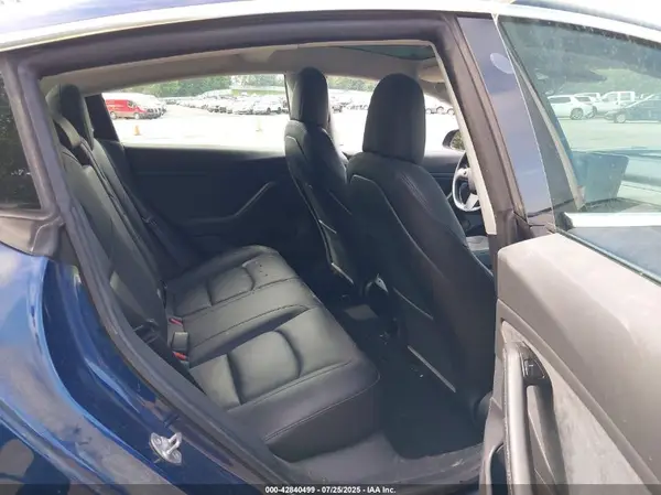 5YJ3E1EB2KF387539 2019 TESLA MODEL 3 - Image 8