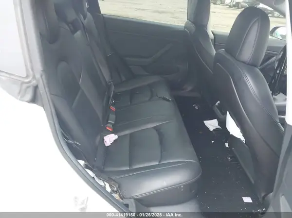 5YJ3E1EB2KF388108 2019 TESLA MODEL 3 - Image 8