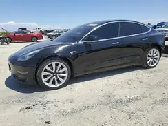 5YJ3E1EB2KF388710 2019 TESLA MODEL 3
