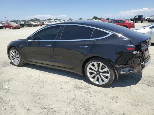 5YJ3E1EB2KF388710 2019 TESLA MODEL 3 - Image 2