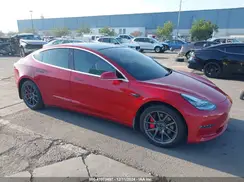5YJ3E1EB2KF390862 2019 TESLA MODEL 3
