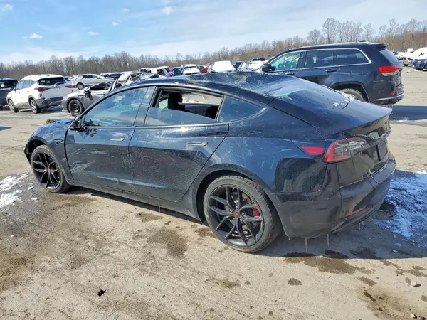 5YJ3E1EB2KF406509 2019 TESLA MODEL 3 - Image 2