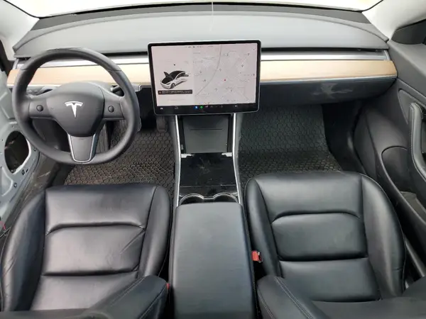 5YJ3E1EB2KF418627 2019 TESLA MODEL 3 - Image 8
