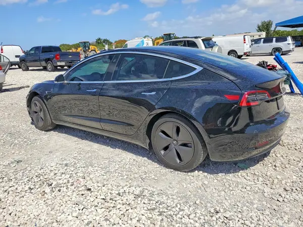 5YJ3E1EB2KF432284 2019 TESLA MODEL 3 - Image 2