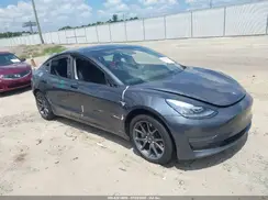 5YJ3E1EB2KF432771 2019 TESLA MODEL 3