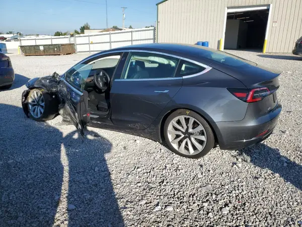 5YJ3E1EB2KF433757 2019 TESLA MODEL 3 - Image 2