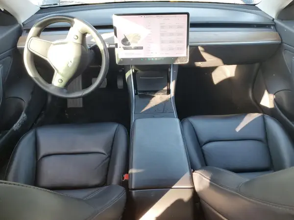 5YJ3E1EB2KF433757 2019 TESLA MODEL 3 - Image 8