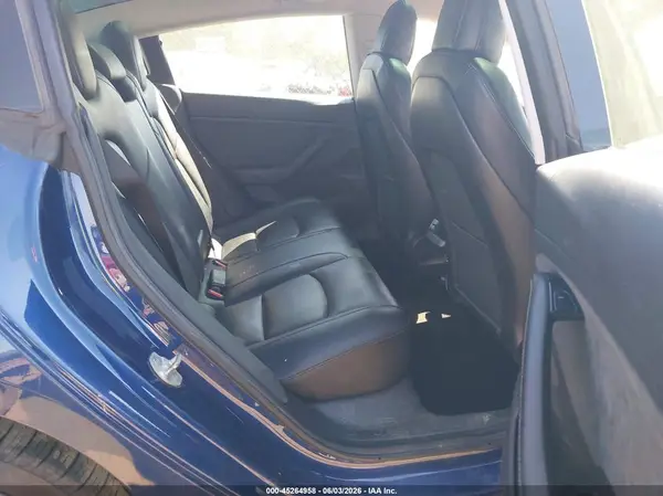 5YJ3E1EB2KF433922 2019 TESLA MODEL 3 - Image 8