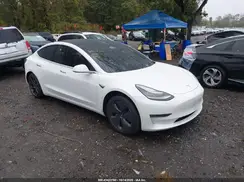 5YJ3E1EB2KF441860 2019 TESLA MODEL 3