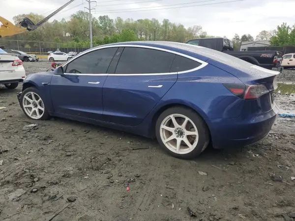 5YJ3E1EB2KF442460 2019 TESLA MODEL 3 - Image 2