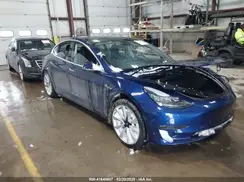 5YJ3E1EB2KF453877 2019 TESLA MODEL 3