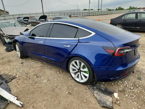 5YJ3E1EB2KF454043 2019 TESLA MODEL 3 - Image 2