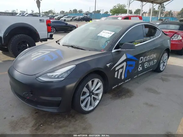 5YJ3E1EB2KF454561 2019 TESLA MODEL 3 - Image 2