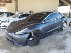 5YJ3E1EB2KF454821 2019 TESLA MODEL 3