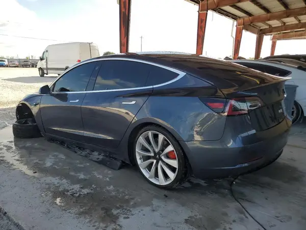 5YJ3E1EB2KF454821 2019 TESLA MODEL 3 - Image 2