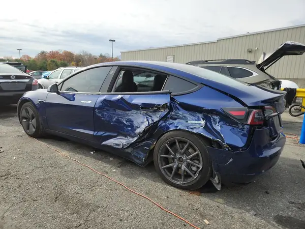 5YJ3E1EB2KF464992 2019 TESLA MODEL 3 - Image 2