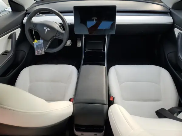 5YJ3E1EB2KF487379 2019 TESLA MODEL 3 - Image 8