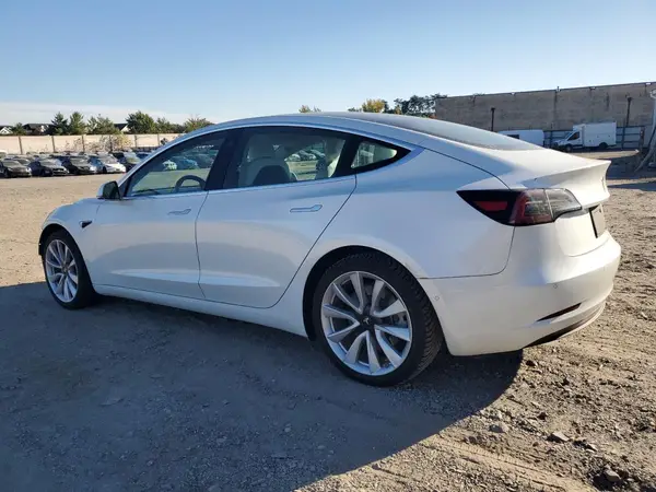 5YJ3E1EB2KF494963 2019 TESLA MODEL 3 - Image 2