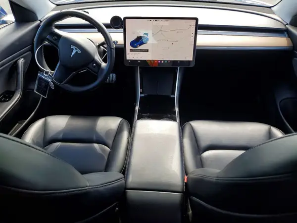 5YJ3E1EB2KF497488 2019 TESLA MODEL 3 - Image 8