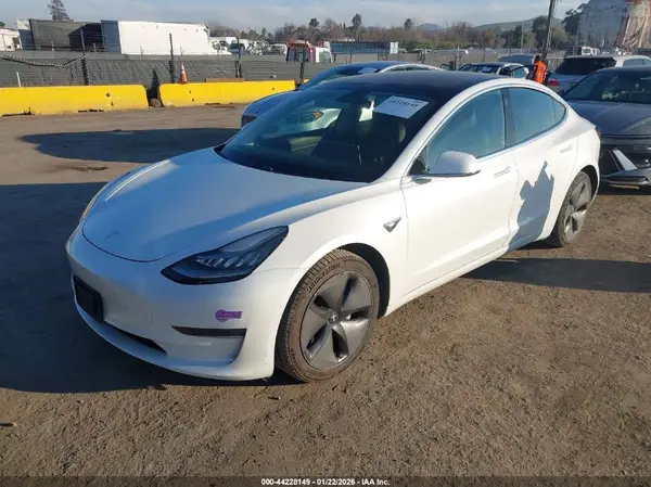 5YJ3E1EB2KF511356 2019 TESLA MODEL 3 - Image 2