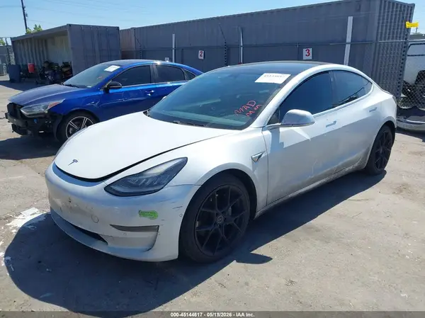 5YJ3E1EB2KF512538 2019 TESLA MODEL 3 - Image 2