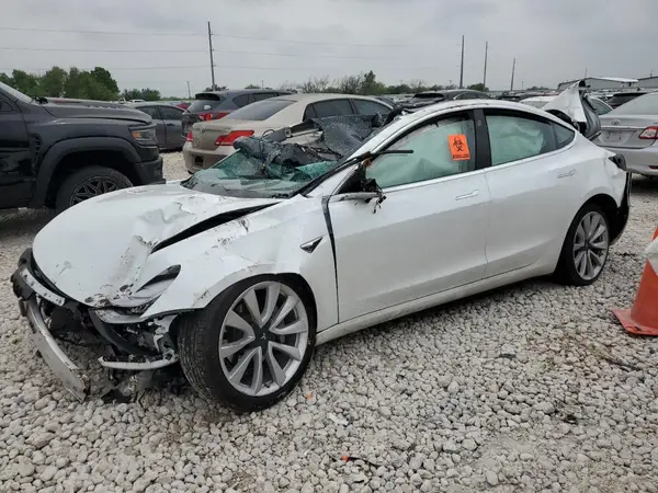 5YJ3E1EB2KF513401 2019 TESLA MODEL 3 - Image 1
