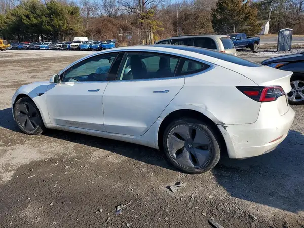 5YJ3E1EB2KF515715 2019 TESLA MODEL 3 - Image 2