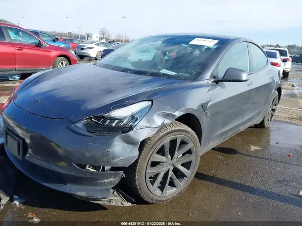 5YJ3E1EB2KF520722 2019 TESLA MODEL 3 - Image 2