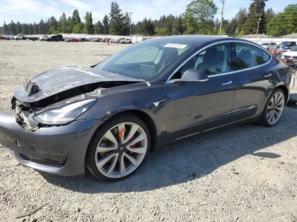 5YJ3E1EB2KF530490 2019 TESLA MODEL 3 - Image 1