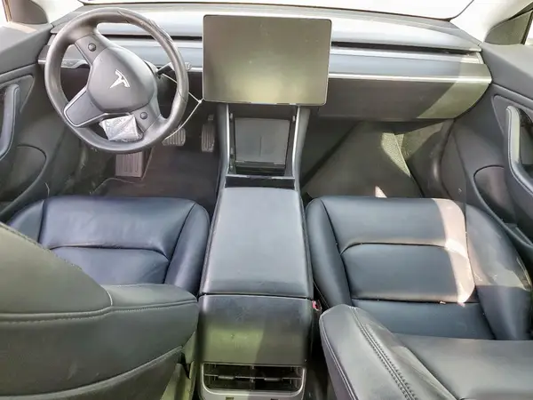5YJ3E1EB2KF543126 2019 TESLA MODEL 3 - Image 8