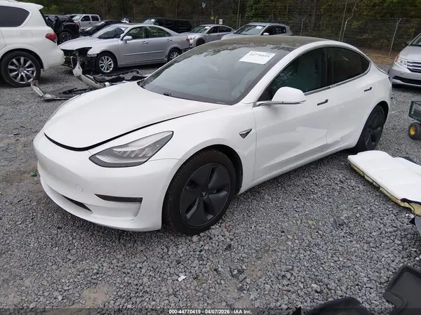 5YJ3E1EB2LF525422 2020 TESLA MODEL 3 - Image 2