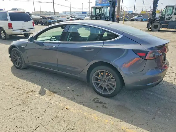 5YJ3E1EB2LF589900 2020 TESLA MODEL 3 - Image 2